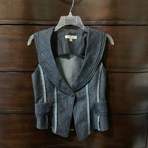 Jean Vest